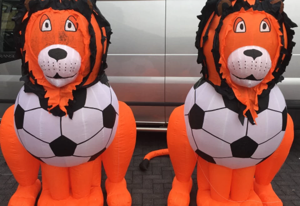 Oranje Voetval Leeuwen