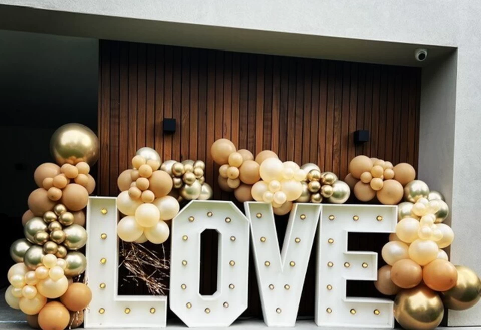 LOVE lichtletters