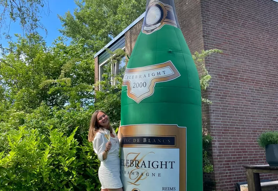 Champagnefles opblaasbaar