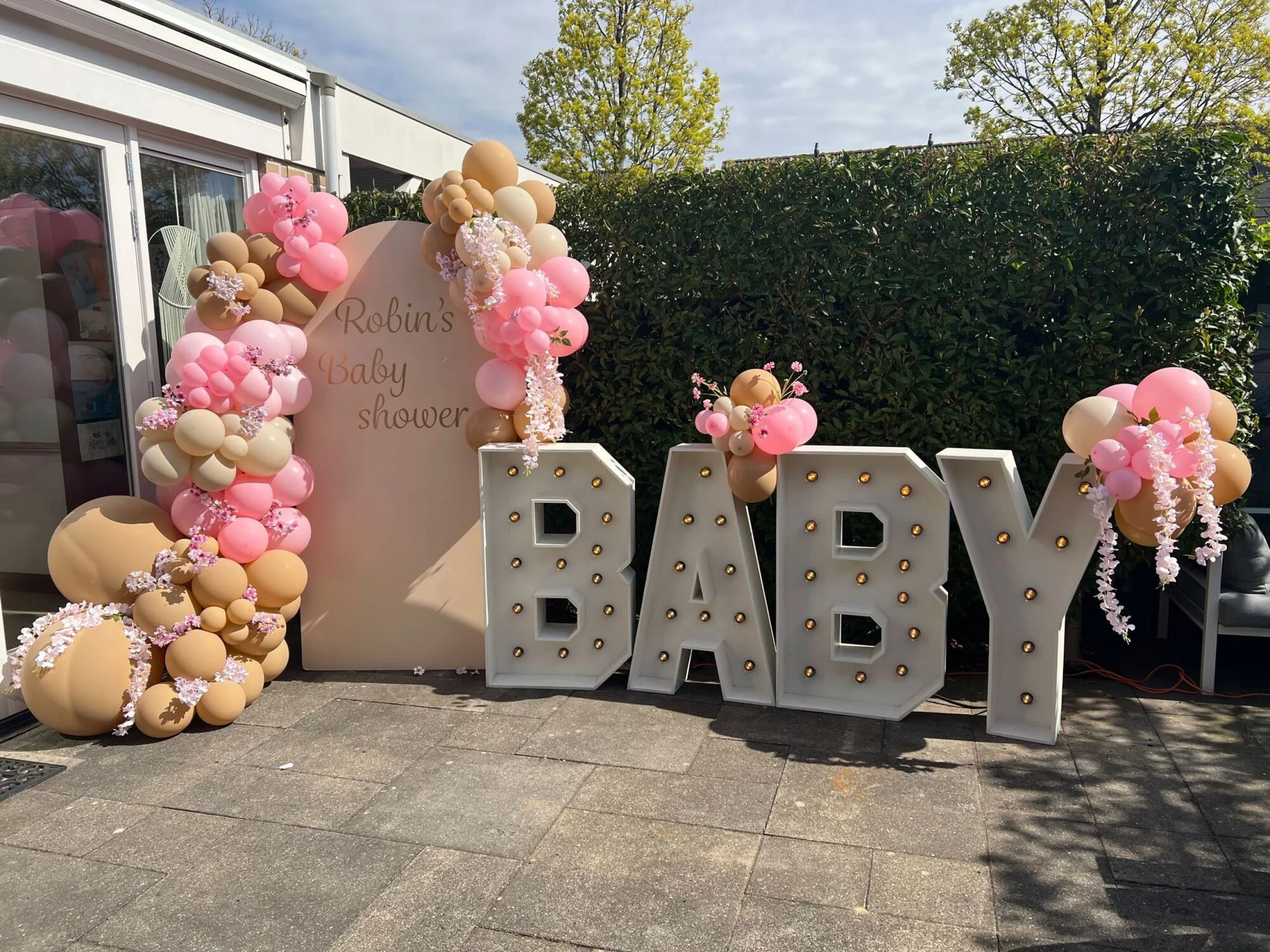 BABYSHOWER OF KRAAMFEEST?